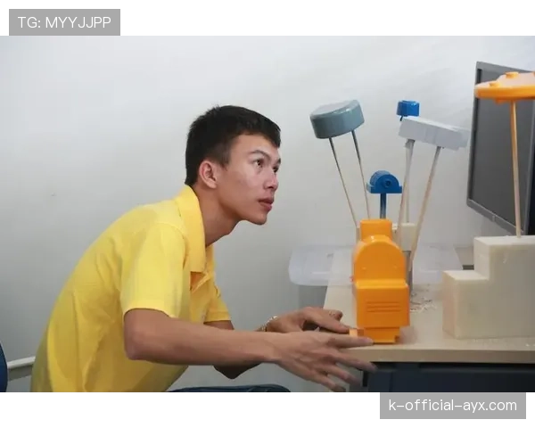 顶级选手的切入时机：他是如何通过观察对方技能空档完成切入的